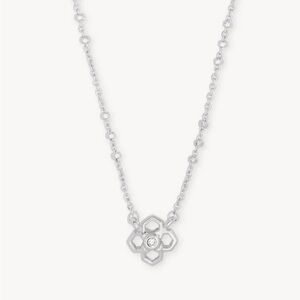 NWT Kendra Scott Rue Pendant Necklace
